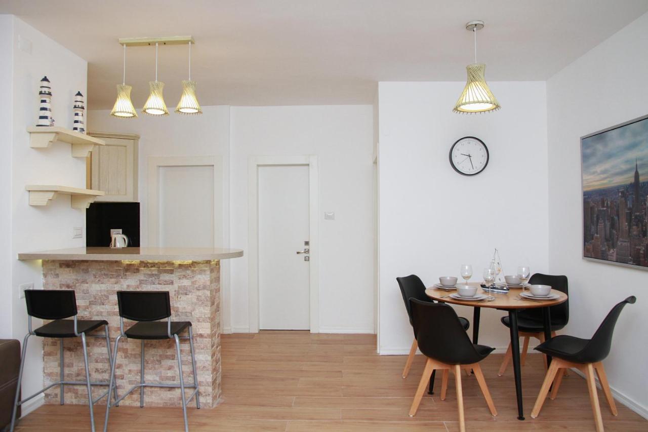 Apartments4You Betti بات يام المظهر الخارجي الصورة